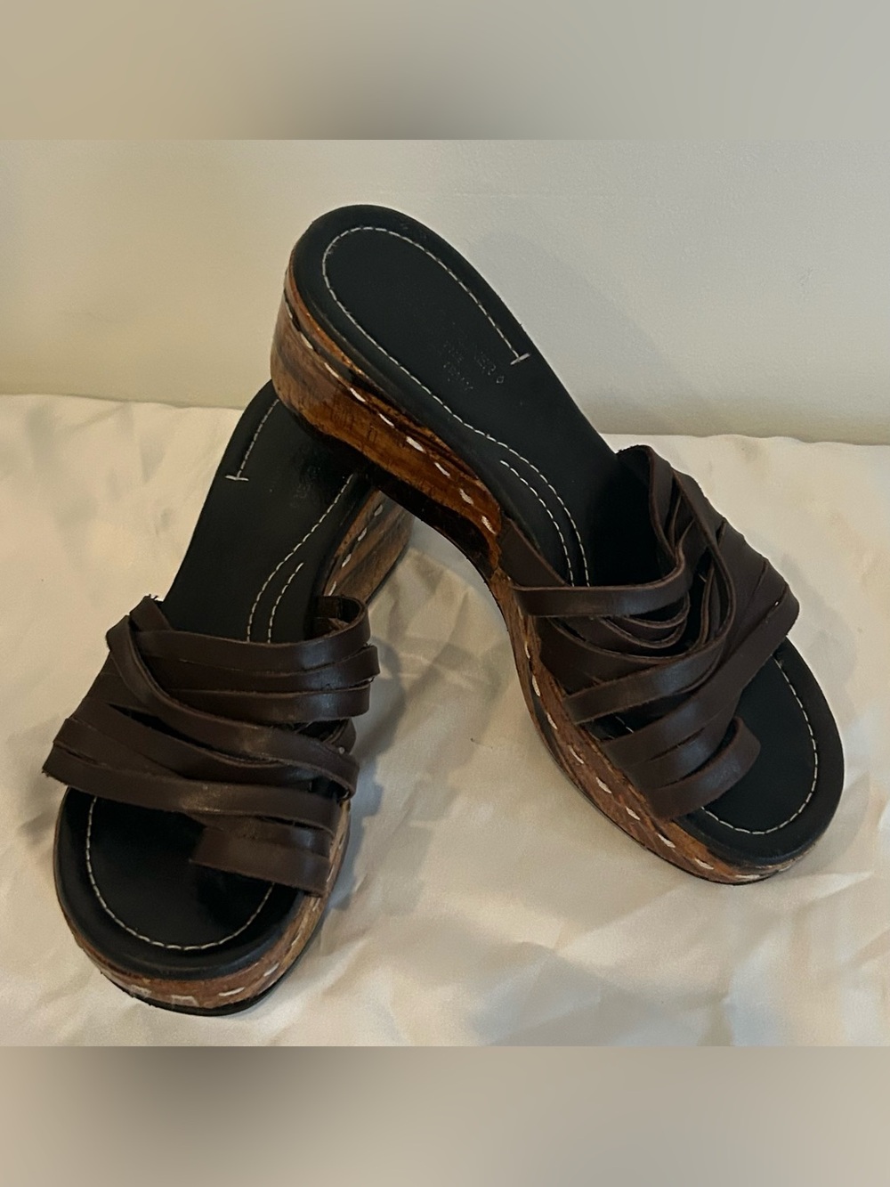 Donald J Pliner Brown Leather Platform Mule Sandals Cork Heel Slides Sz 7.5 - Picture 3 of 10